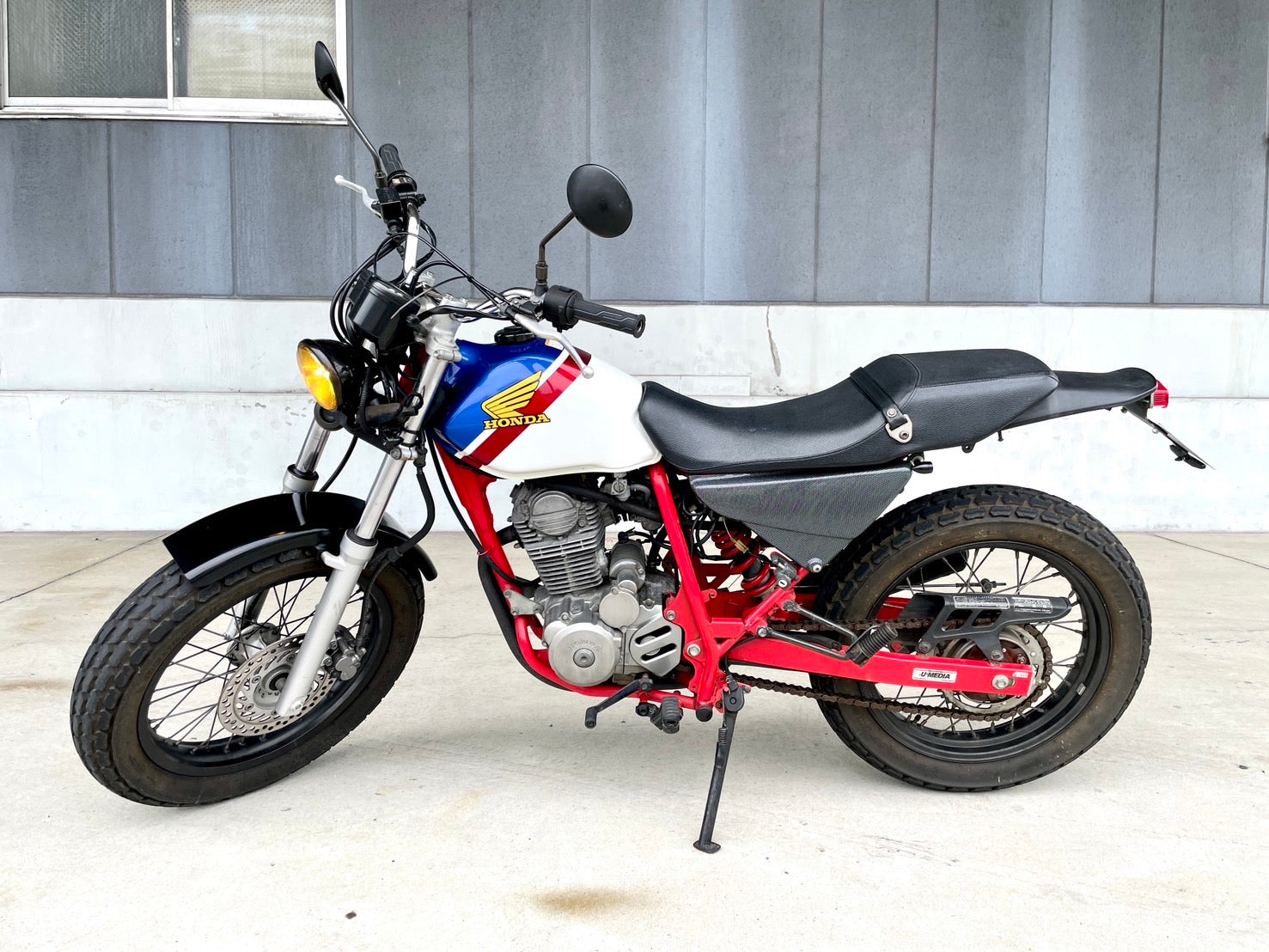 中古車】HONDA 2000年式 FTR223 トリコロール – noisycode