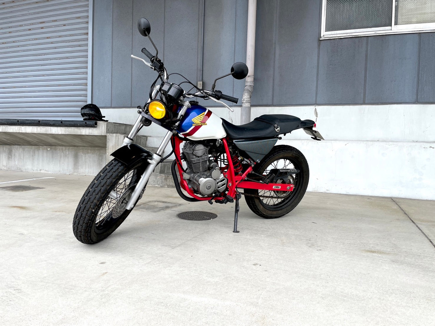 【中古車】HONDA 2000年式 FTR223 トリコロール