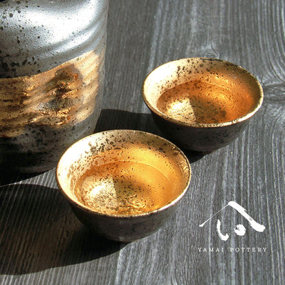 美濃焼 toki minoyaki japan 冷酒器 セット 酒器セット お猪口 冷酒 徳利 おちょこ ペア とっくり 酒器 黒結晶片口金巻 陶器 手作り 2号 食器 結婚祝い 還暦祝い 祝い 還暦 プレゼント ギフト ギフトセット 食器セット お土産 誕生日 贈り物 お祝い 母の日 父の日