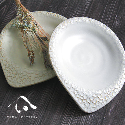 美濃焼 toki minoyaki japan お皿 皿 平皿 器 2点セット 2枚セット セット ペア おしゃれ 桜 柄 sara 陶器 手作り 食器 結婚祝い 還暦祝い 祝い 還暦 プレゼント ギフト ギフトセット 食器セット お土産 誕生日 贈り物 お祝い 母の日 父の日 記念日 和食器