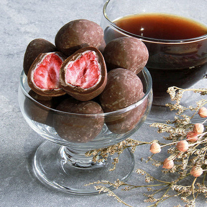 いちごチョコ イチゴチョコ 苺チョコ ちょこ いちご チョコ イチゴチョコレート チョコレート ミルクチョコ ストロベリー フリーズドライ バレンタイン ホワイト