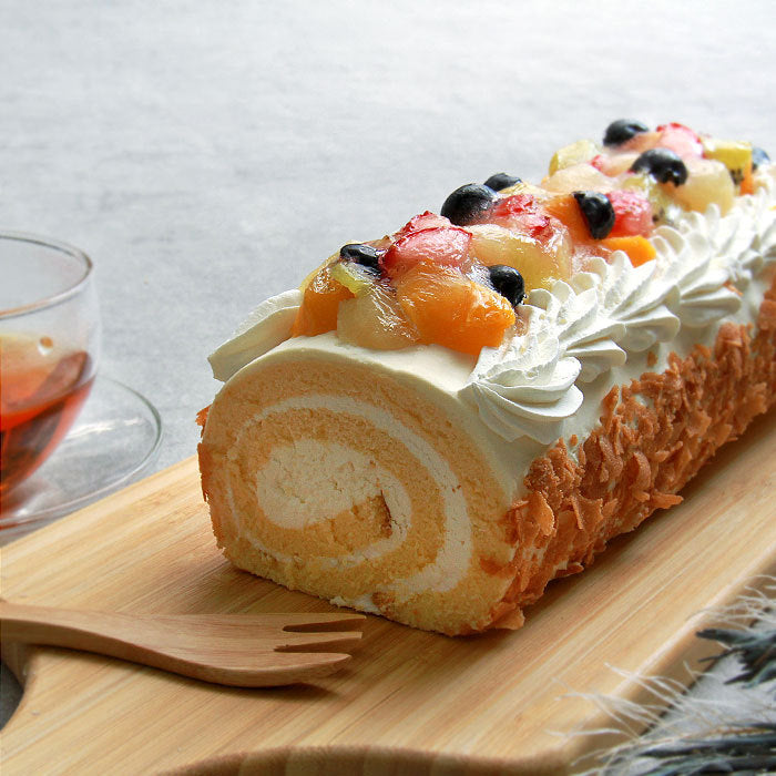 フルーツロールケーキ ロールケーキ フルーツ 果物 ケーキ 20cm バレンタイン ホワイトデー いちご キウイ 桃 ブルーベリー 冷凍 冷凍ケーキ スイーツ デザート